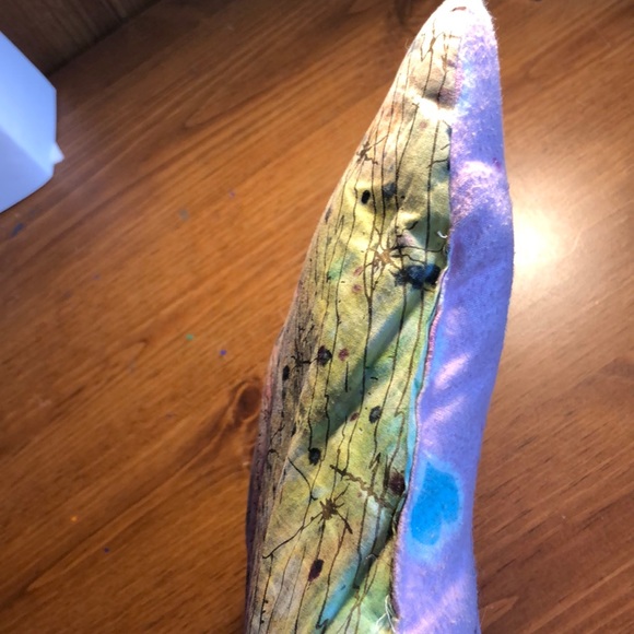 2 sided girls Heart Pillow With Dogs and Colors - Picture 3 of 3